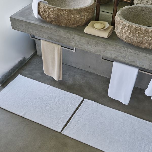 Double Bath Mat - White